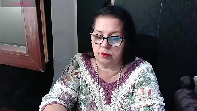 Snapshot of MissSanjanne chatting on June 7, 7:52 pm MissSanjanne online show from June 7, 7:52 pm
