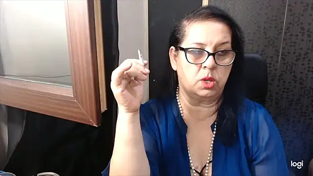 Snapshot of MissSanjanne chatting on September 23, 8:49 pm MissSanjanne online show from September 23, 8:49 pm