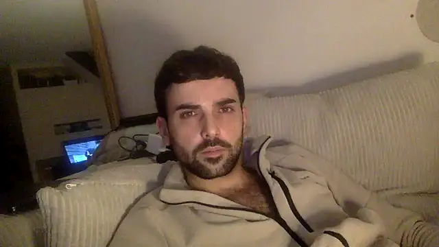 eauminerale online show from February 10, 9:36 pm