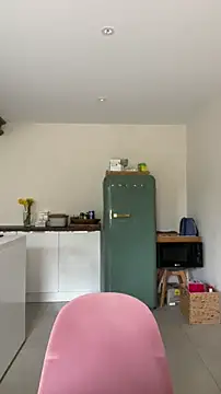 eauminerale online show from February 23, 9:32 am