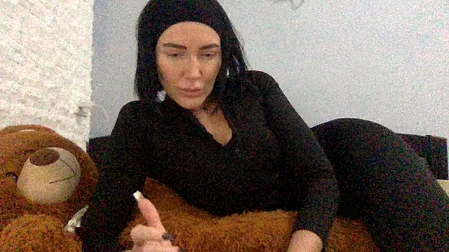 Veymoria online show from December 17, 11:26 am