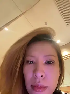 Snapshot of miumiu-66 chatting on October 19, 1:25 pm miumiu-66 online show from October 19, 1:25 pm