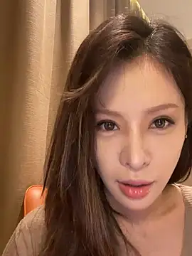 miumiu-66 online show from May 18, 8:02 pm