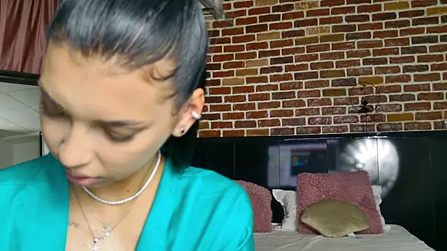 Snapshot of MeganSin_ chatting on September 29, 4:41 am MeganSin online show from September 29, 4:41 am