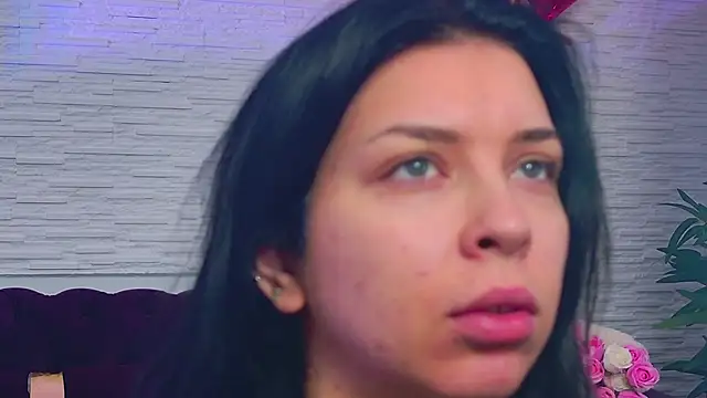 MeganSin  online show from February 14, 5:40 am