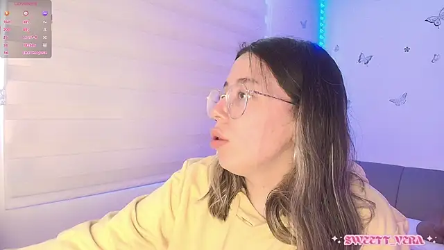 sweettvera online show from April 22, 1:18 pm