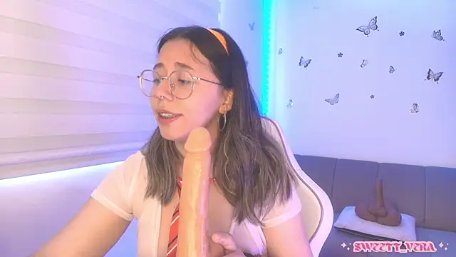 sweettvera online show from July 10, 3:34 pm
