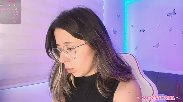 sweettvera online show from April 16, 1:12 pm