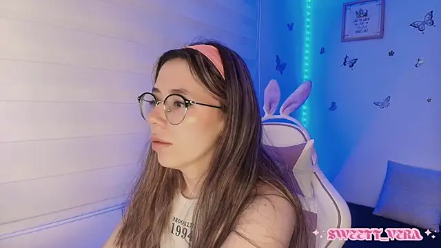 sweettvera online show from October 6, 10:38 am