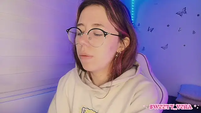 sweettvera online show from November 18, 11:02 am