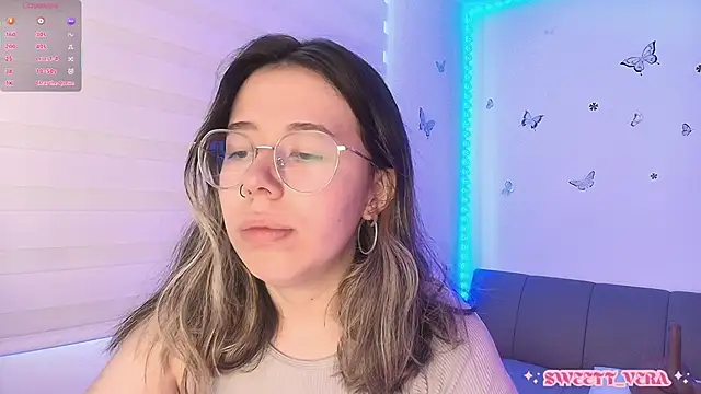 sweettvera online show from April 21, 1:07 pm