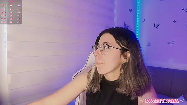 sweettvera online show from February 13, 1:11 pm