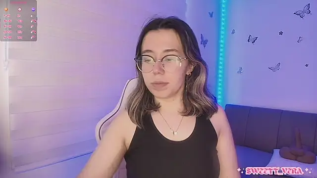 sweettvera online show from March 4, 6:15 pm