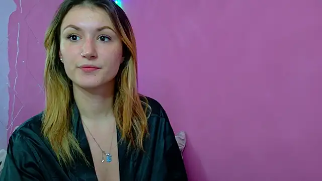 Anaayss  online show from November 7, 6:07 am