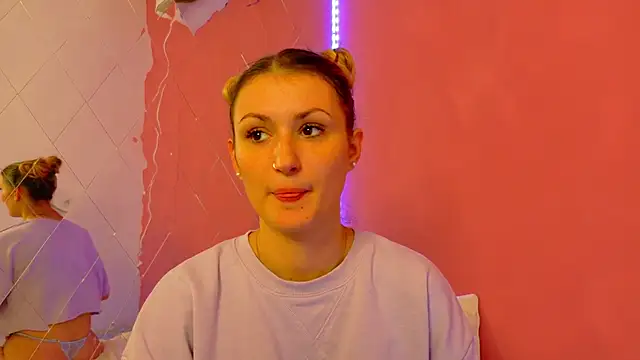 Anaayss  online show from October 23, 5:06 am