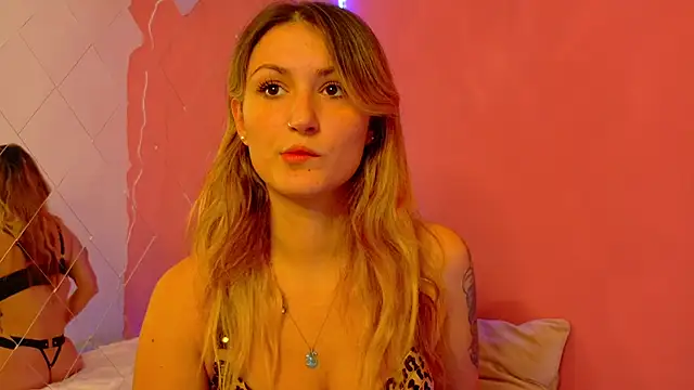 Anaayss  online show from October 21, 4:34 am