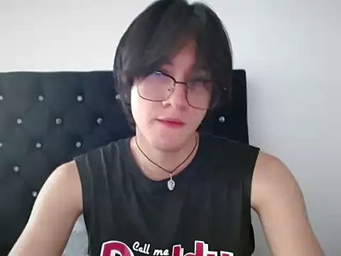 Snapshot of Matti_Mendez_ chatting on June 13, 4:38 pm Matti Mendez online show from June 13, 4:38 pm