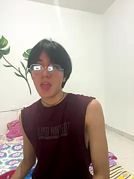 Matti Mendez  online show from October 10, 4:52 pm