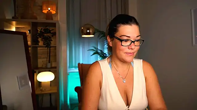 mrs fllowerr online show from September 30, 2:12 pm