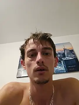 Chrisou73 online show from July 1, 7:14 pm