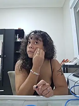 sweetamy326 online show from June 18, 10:48 pm