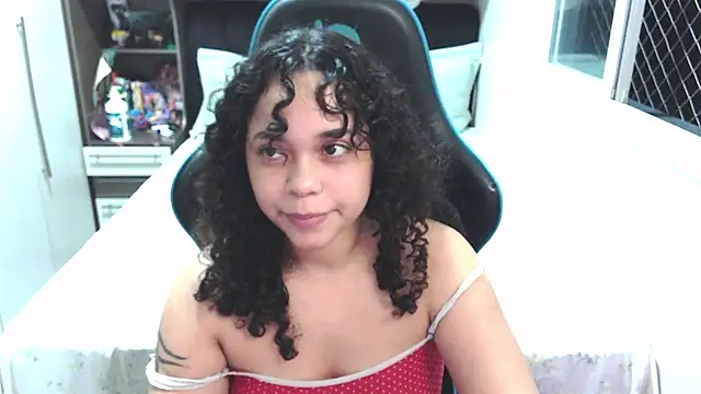 sweetamy326 online show from July 2, 10:16 pm