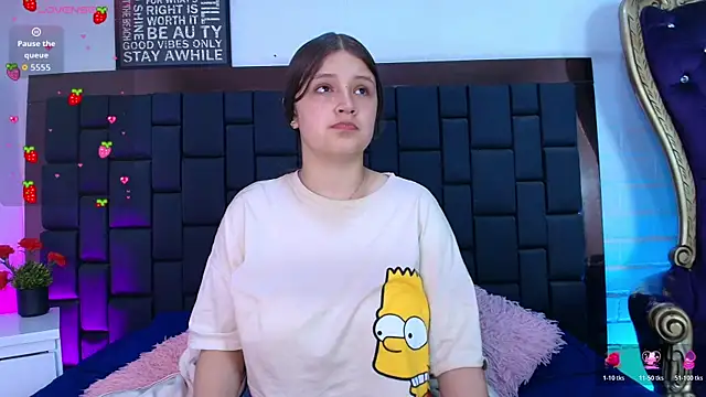 Krystal Heartss online show from October 27, 5:03 pm