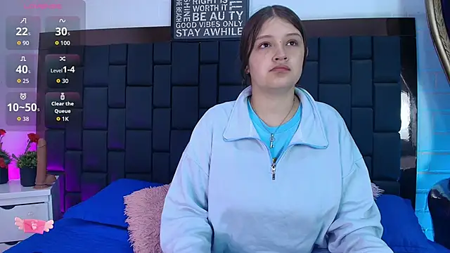 Krystal Heartss online show from November 25, 12:49 pm