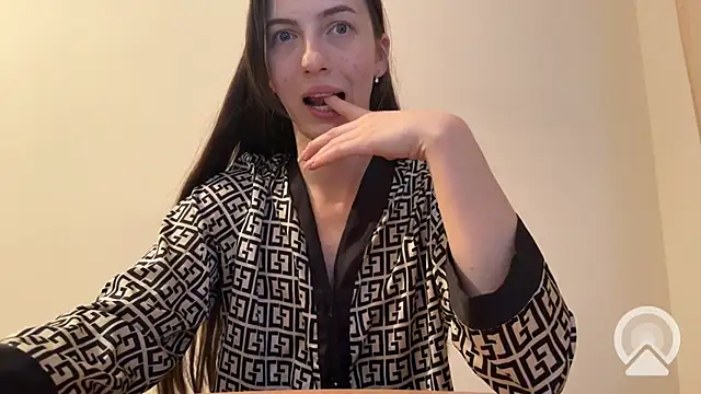 Prettyyy Angel online show from March 4, 6:48 pm