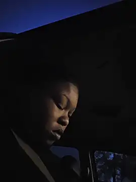 tokyobelle online show from March 25, 2:44 am