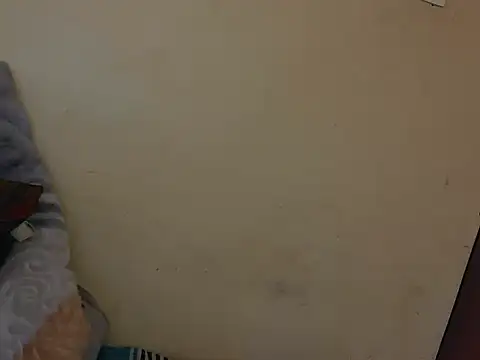 Snapshot of Pearl-Lissa chatting on October 25, 11:20 am Pearl-Lissa online show from October 25, 11:20 am