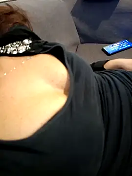 Snapshot of prismia chatting on October 13, 2:07 pm prismia online show from October 13, 2:07 pm