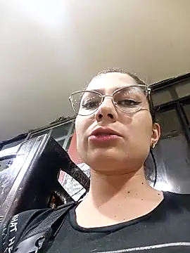 Mia-love-03 online show from October 9, 12:11 am