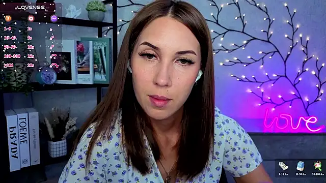 DreamVelour online show from June 26, 8:36 pm