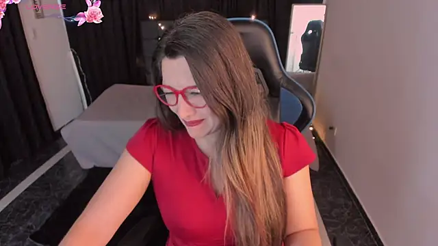 Hanna MA online show from November 6, 4:44 pm