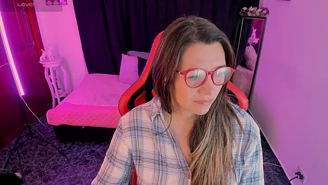 Hanna MA online show from March 28, 5:14 pm