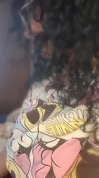 LondonHilton online show from February 24, 3:24 pm