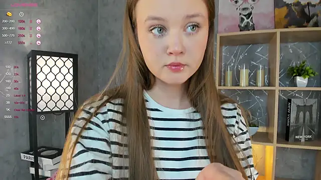 ElenoreReth online show from November 12, 1:10 am