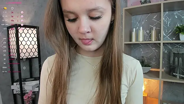 ElenoreReth online show from December 1, 1:17 am