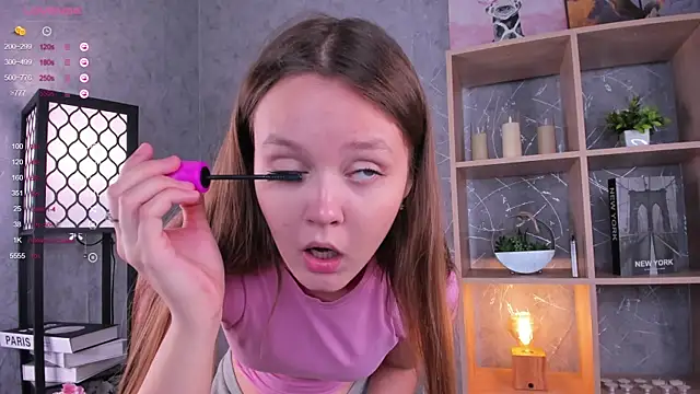 ElenoreReth online show from November 7, 1:32 am