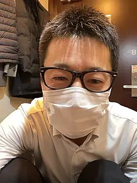 Snapshot of Take1668 chatting on February 10, 1:43 pm Take1668 online show from February 10, 1:43 pm