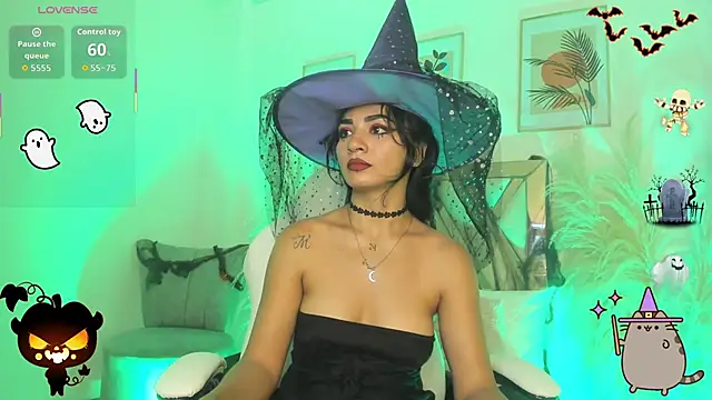 Snapshot of akira_09_ chatting on October 31, 12:35 pm akira 09 online show from October 31, 12:35 pm