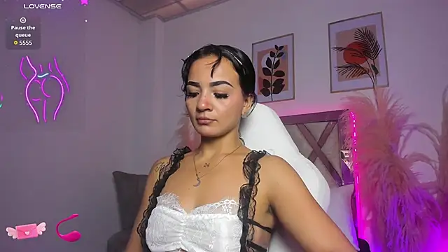 Snapshot of akira_09_ chatting on November 3, 12:31 pm akira 09 online show from November 3, 12:31 pm