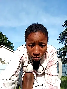 Snapshot of HotPetite_25 chatting on November 30, 5:08 am HotPetite 25 online show from November 30, 5:08 am