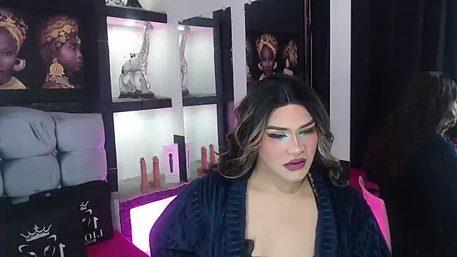 Snapshot of Sophia_hott01 chatting on October 7, 11:55 am Sophia hott01 online show from October 7, 11:55 am
