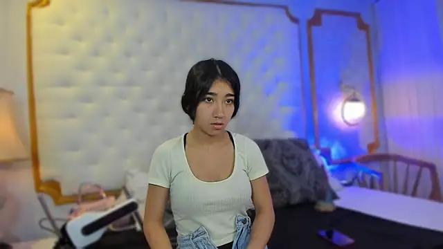 Mariana Kalo online show from December 20, 11:24 am