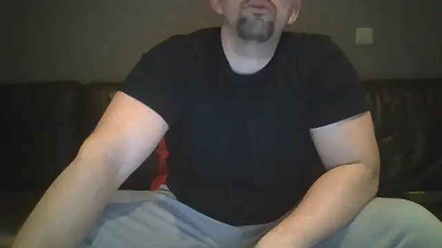 me2youYou2me online show from November 30, 7:09 am