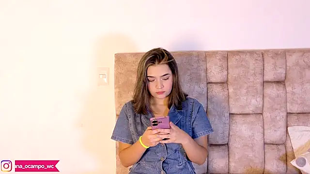 Snapshot of LunaOcampo_ chatting on November 2, 9:53 pm LunaOcampo online show from November 2, 9:53 pm