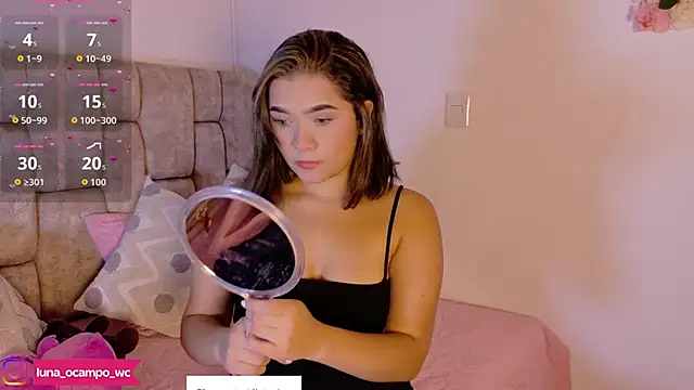 Snapshot of LunaOcampo_ chatting on October 15, 7:33 pm LunaOcampo online show from October 15, 7:33 pm