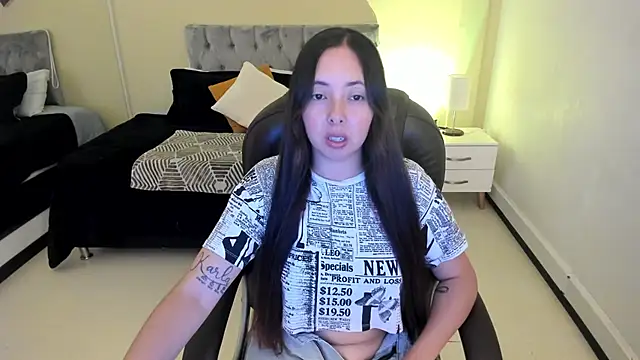 Snapshot of Nata_Velvet chatting on October 17, 1:24 pm Nata Velvet online show from October 17, 1:24 pm